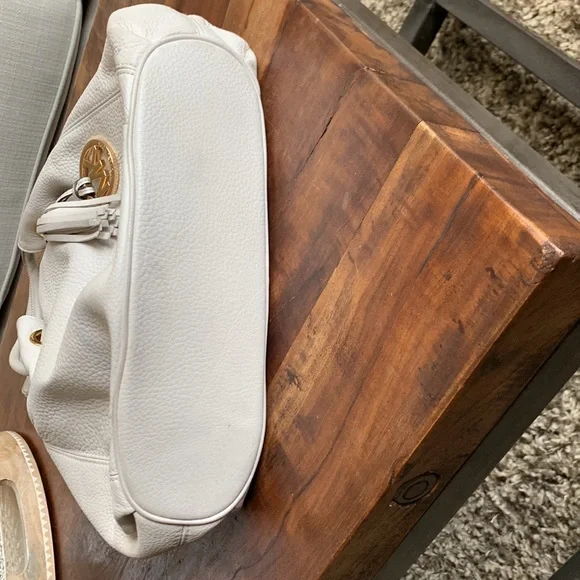 Michael Kors Purse - Picture 3 of 9